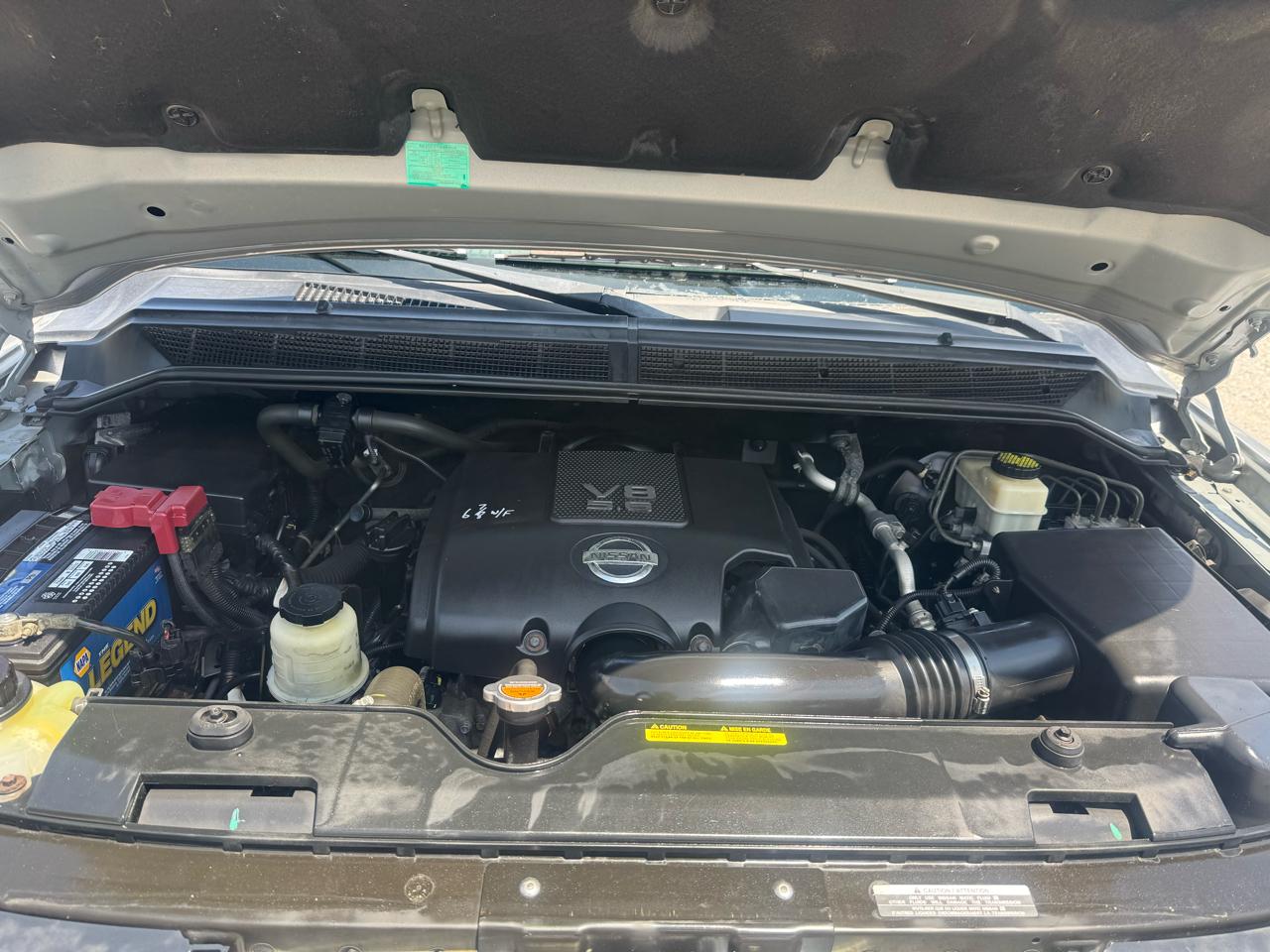 Nissan Titan 4WD Crew Cab SWB SL 2014