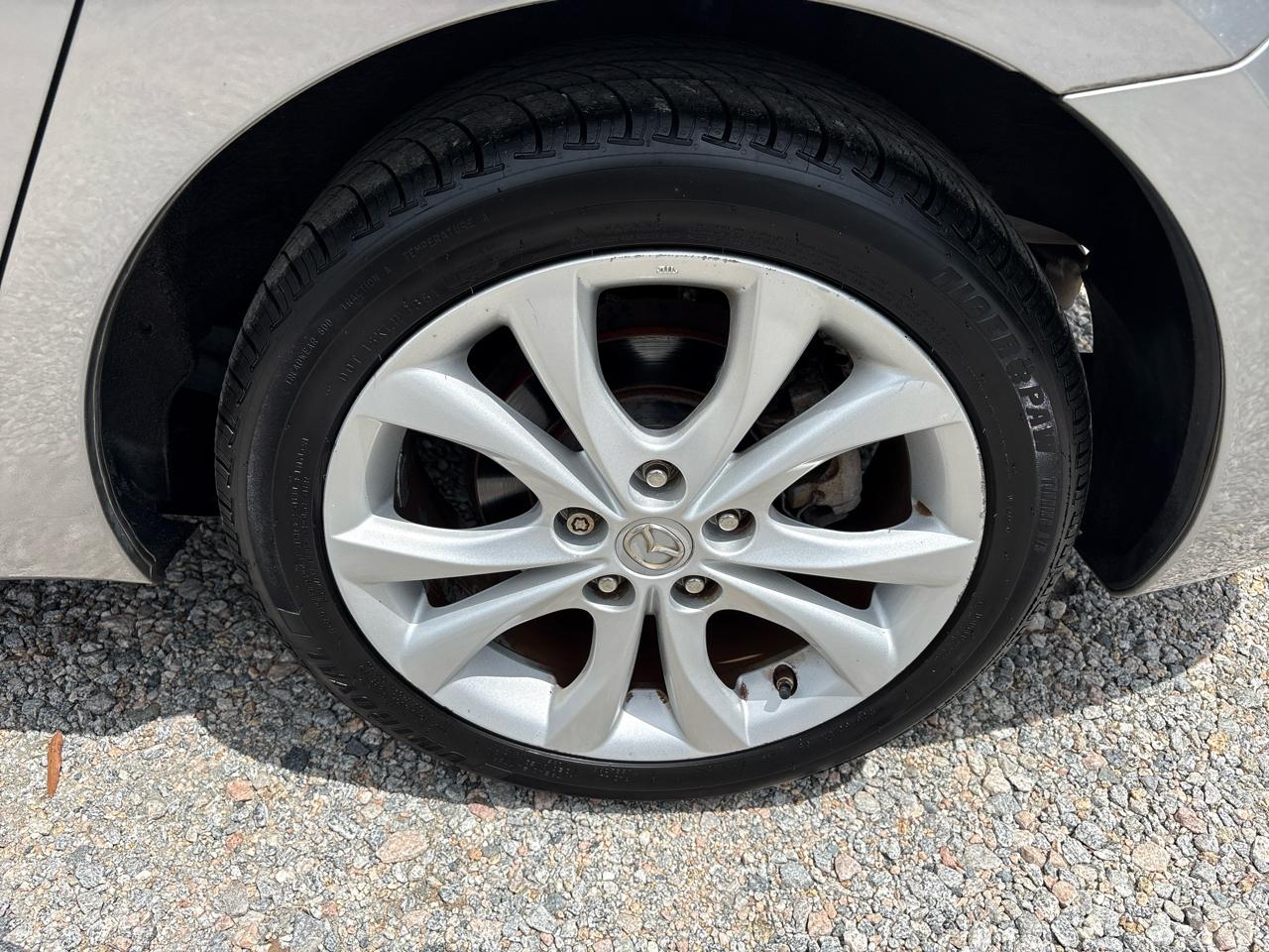 Mazda MAZDA3 4dr Sdn Auto s Sport 2011