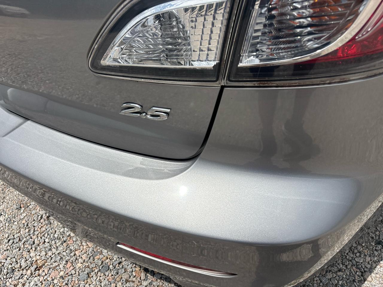 Mazda MAZDA3 4dr Sdn Auto s Sport 2011