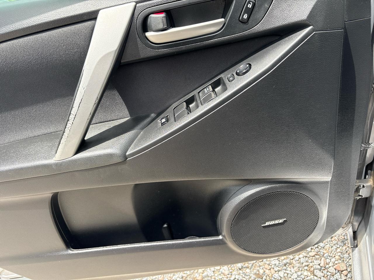 Mazda MAZDA3 4dr Sdn Auto s Sport 2011