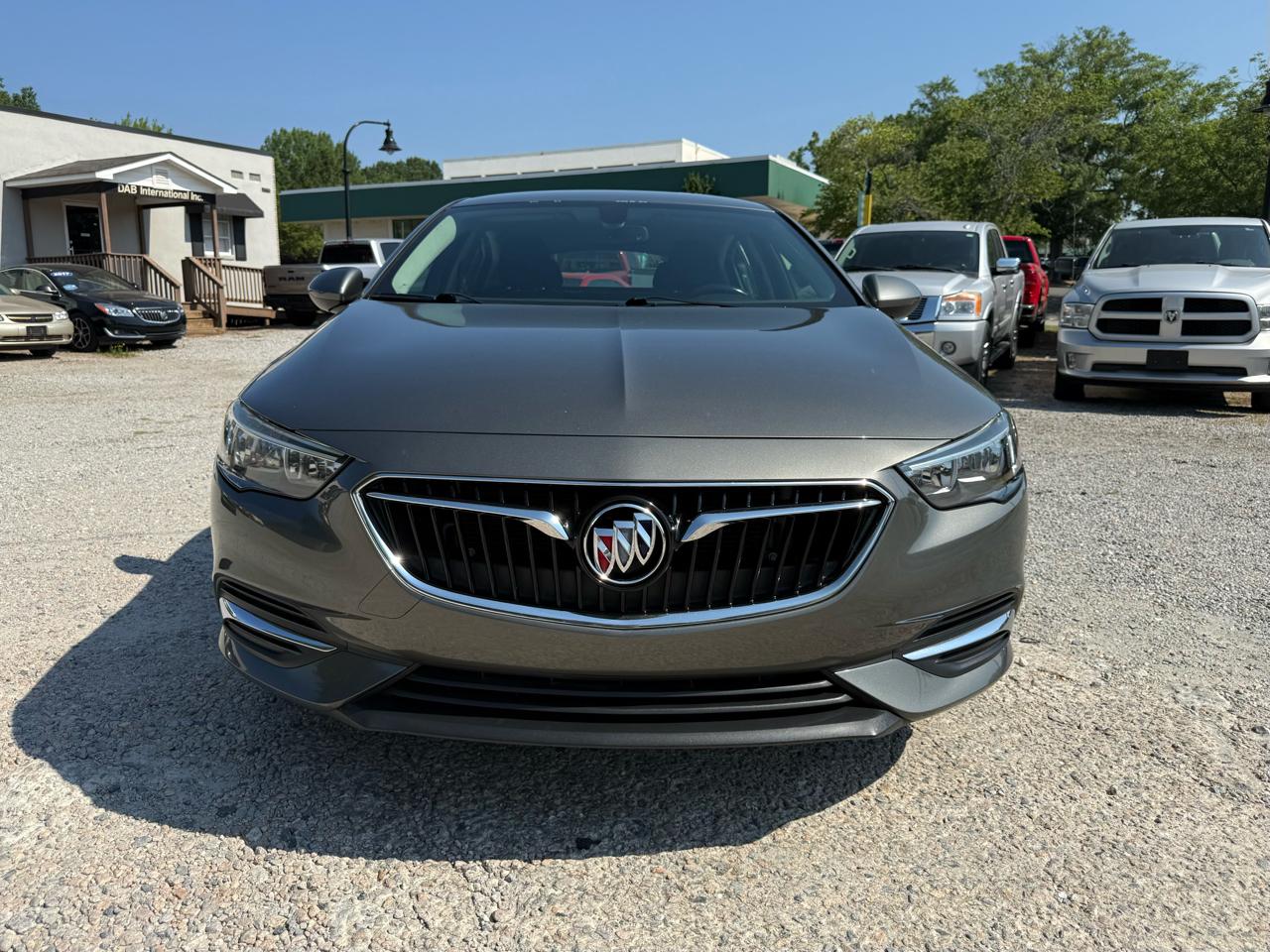 Buick Regal Sportback 4dr Sdn Preferred FWD 2018