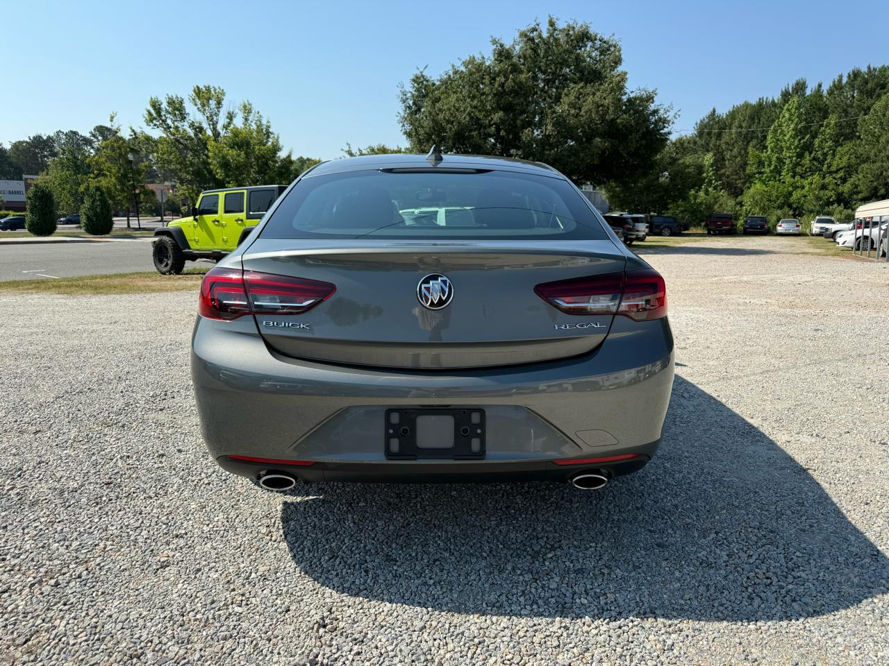 Buick Regal Sportback 4dr Sdn Preferred FWD 2018