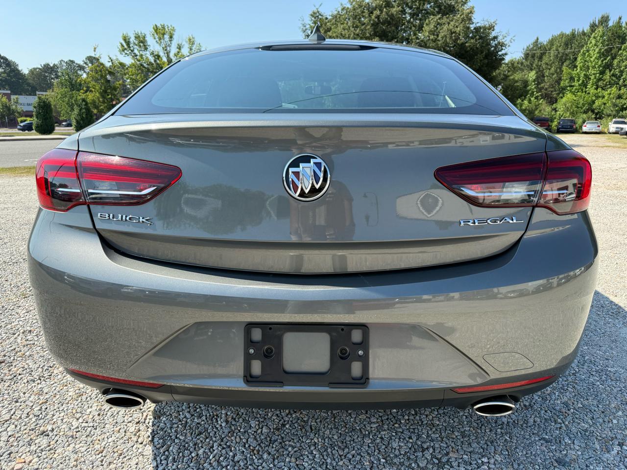 Buick Regal Sportback 4dr Sdn Preferred FWD 2018