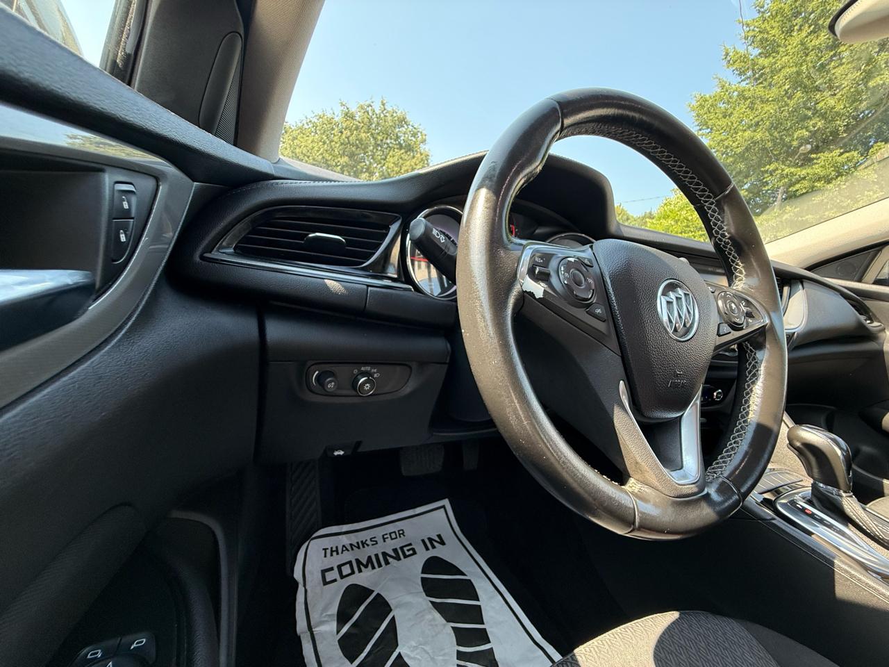 Buick Regal Sportback 4dr Sdn Preferred FWD 2018