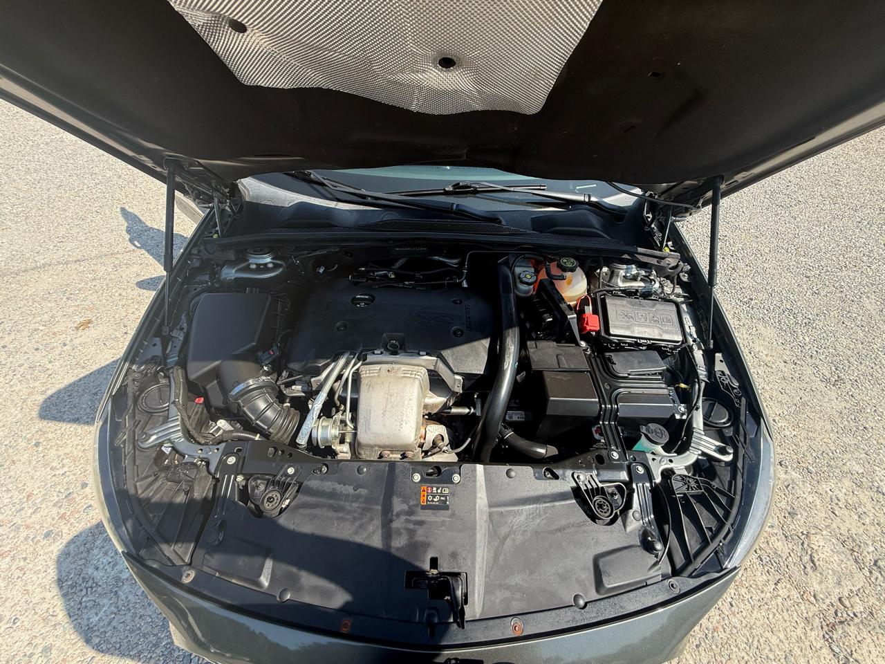 Buick Regal Sportback 4dr Sdn Preferred FWD 2018