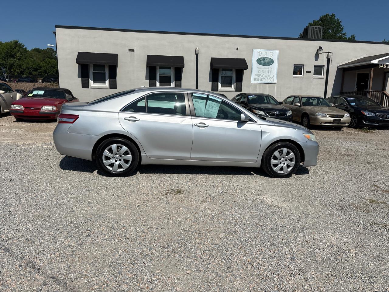Toyota Camry 4dr Sdn I4 Man (Natl) 2010