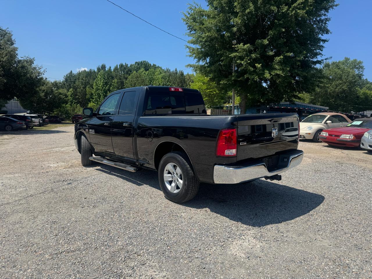 RAM 1500 SLT 4x2 Quad Cab 6'4" Box 2017