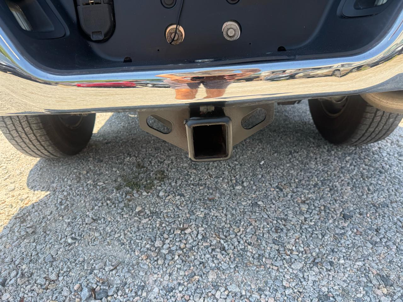 RAM 1500 SLT 4x2 Quad Cab 6'4" Box 2017