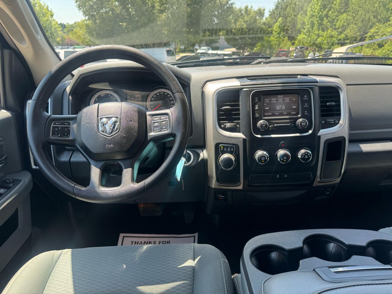 RAM 1500 SLT 4x2 Quad Cab 6'4" Box 2017