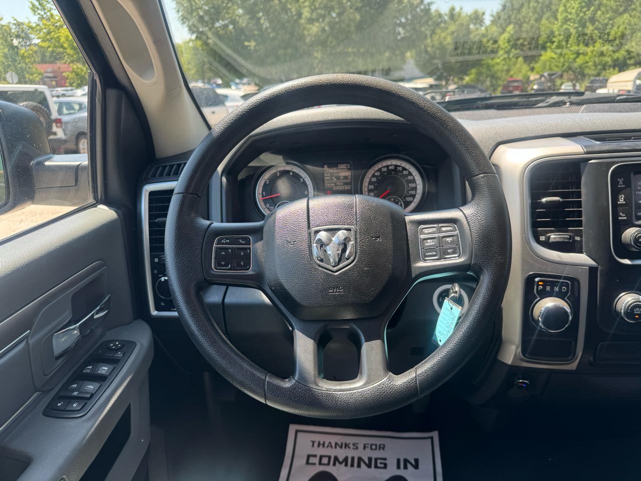 RAM 1500 SLT 4x2 Quad Cab 6'4" Box 2017