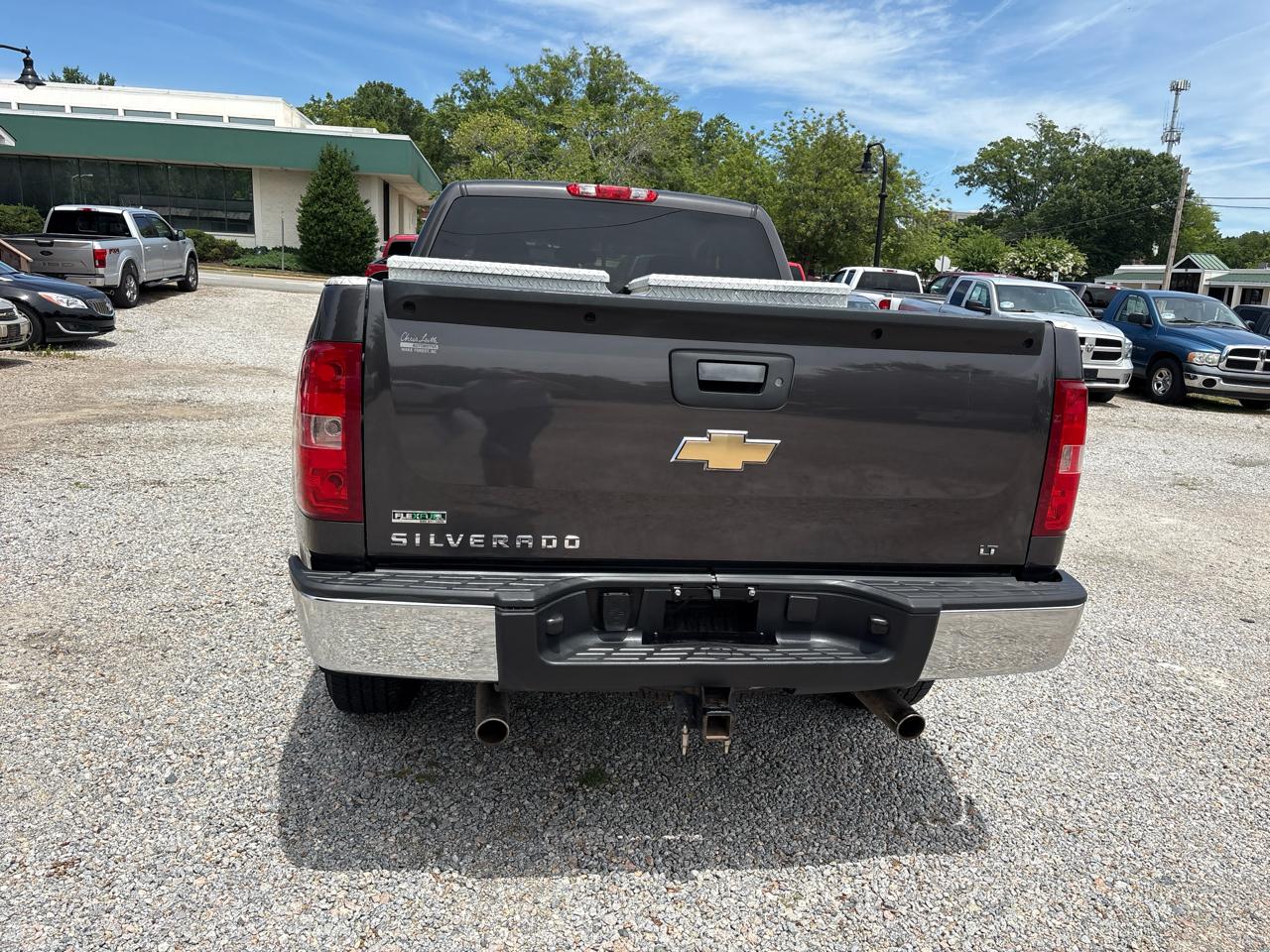 Chevrolet Silverado 1500 4WD Ext Cab 143.5" LT 2011
