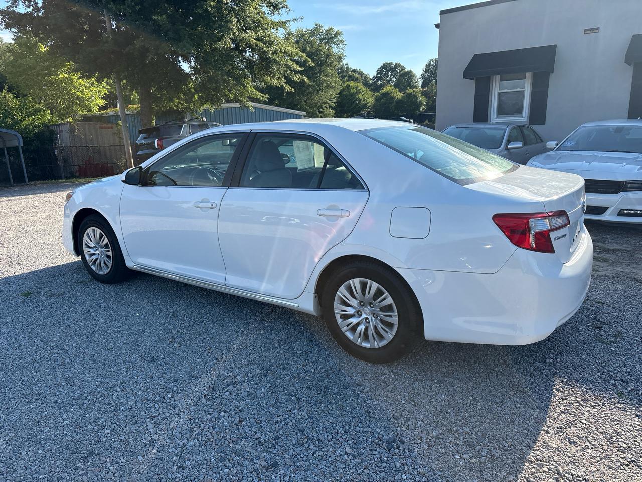 Toyota Camry 2014.5 4dr Sdn I4 Auto SE Sport (Natl) 2014