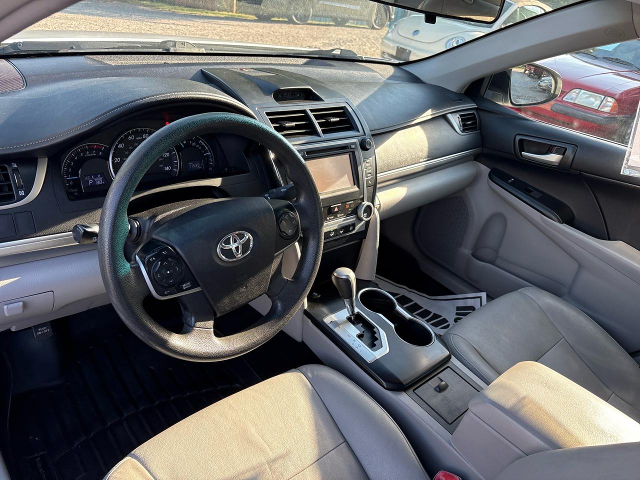 Toyota Camry 2014.5 4dr Sdn I4 Auto SE Sport (Natl) 2014