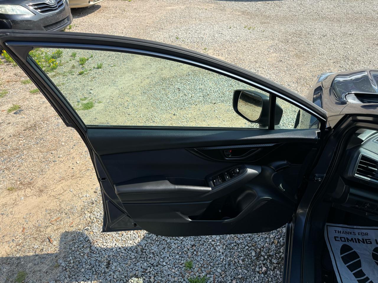 Subaru Impreza 2.0i 4-door CVT 2017