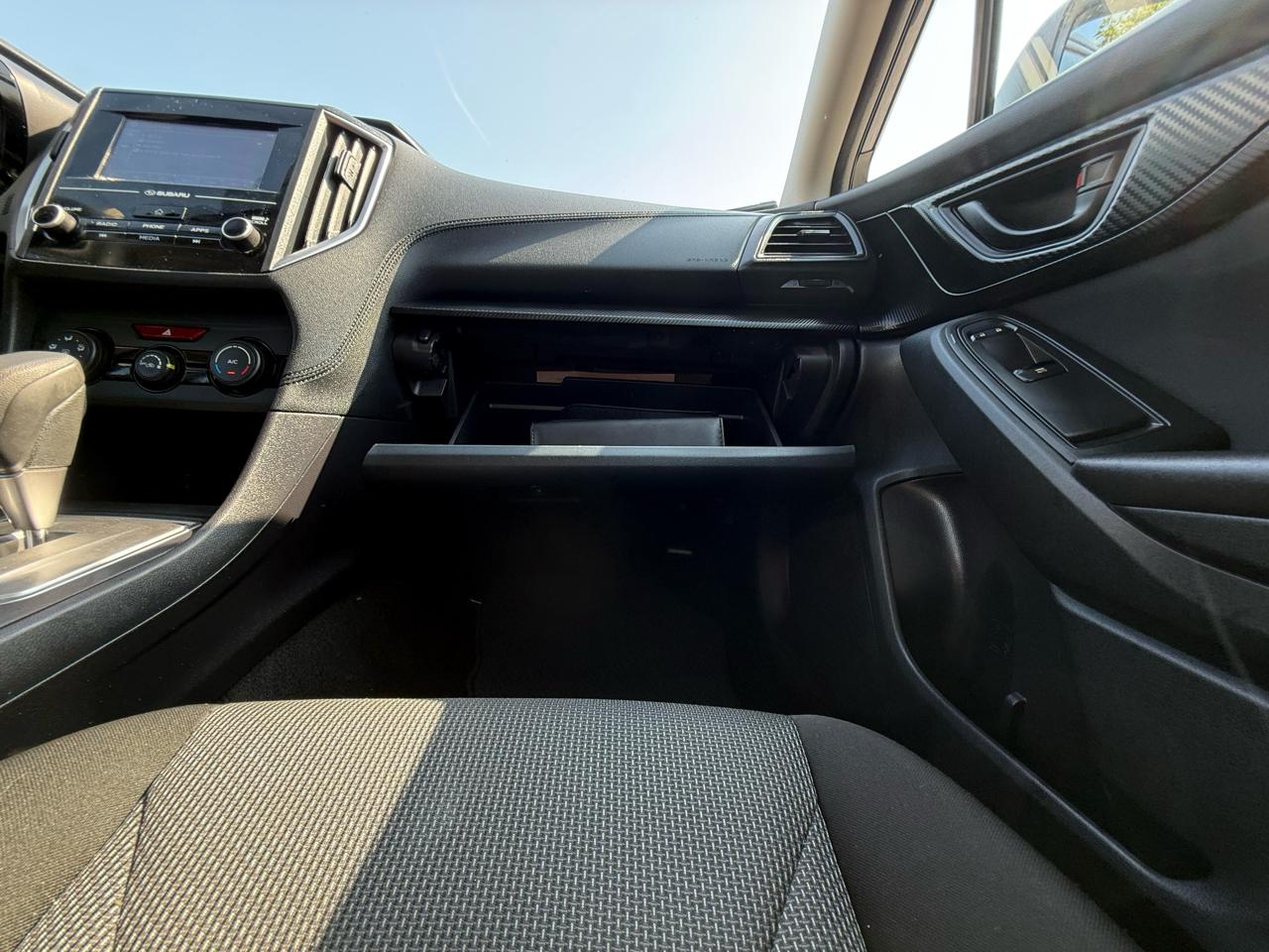 Subaru Impreza 2.0i 4-door CVT 2017