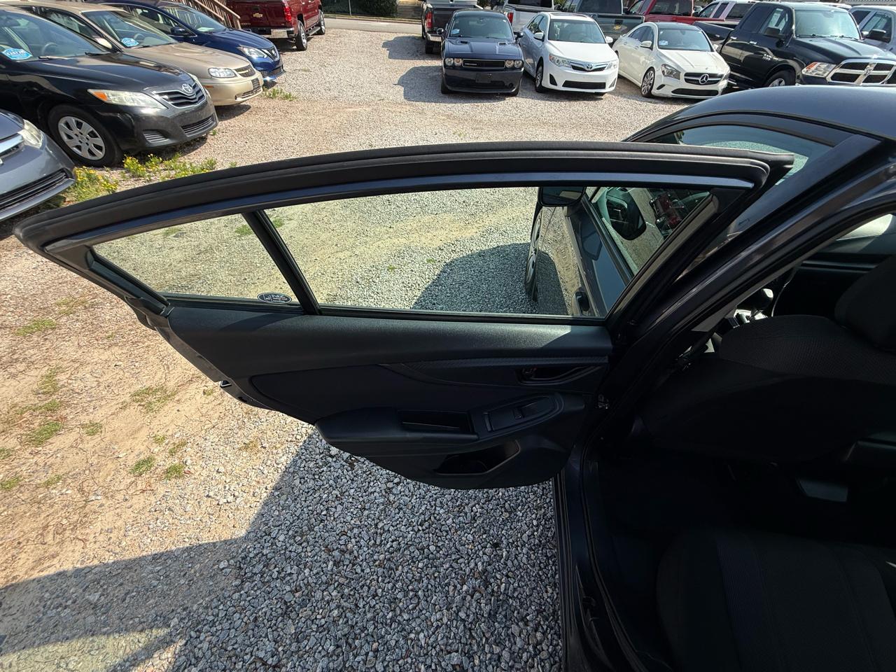 Subaru Impreza 2.0i 4-door CVT 2017