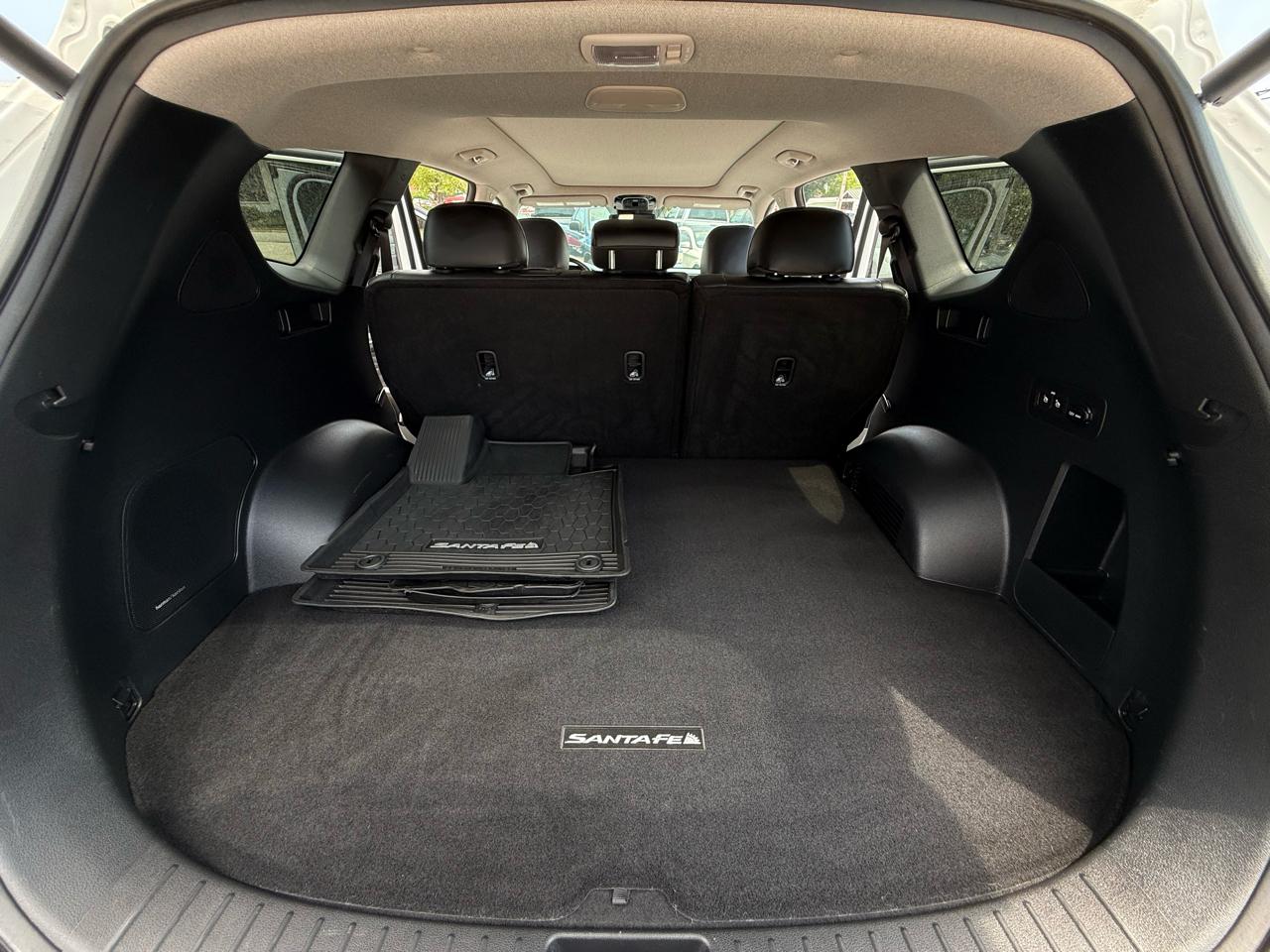 Hyundai Santa Fe Limited AWD 2022