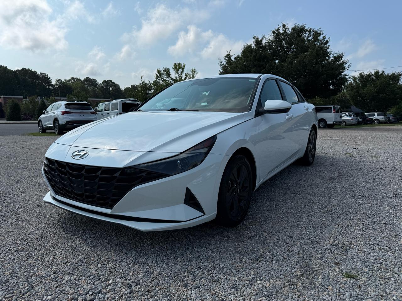 Hyundai Elantra SEL IVT 2021