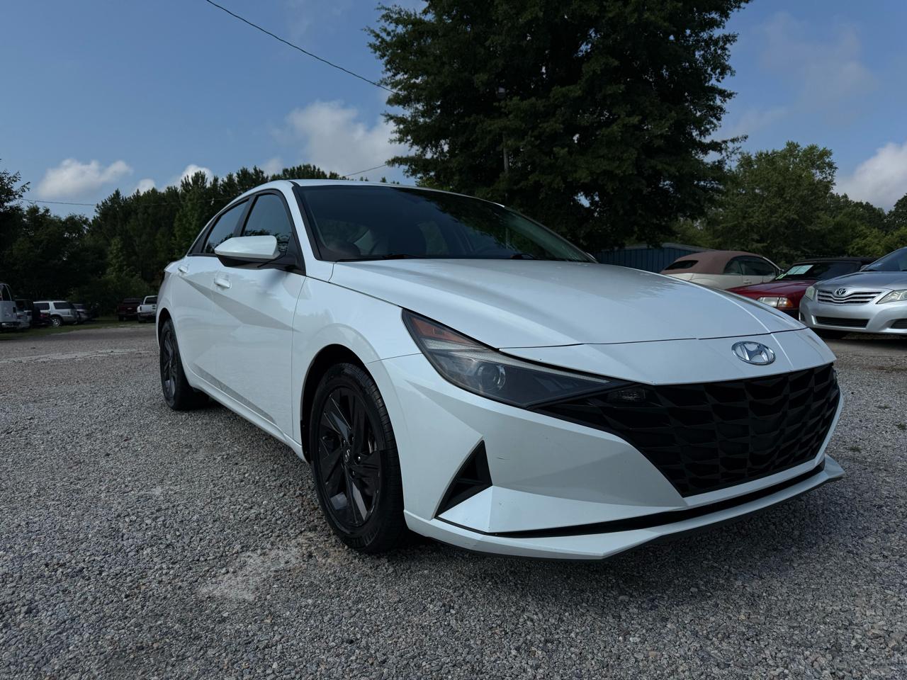 Hyundai Elantra SEL IVT 2021