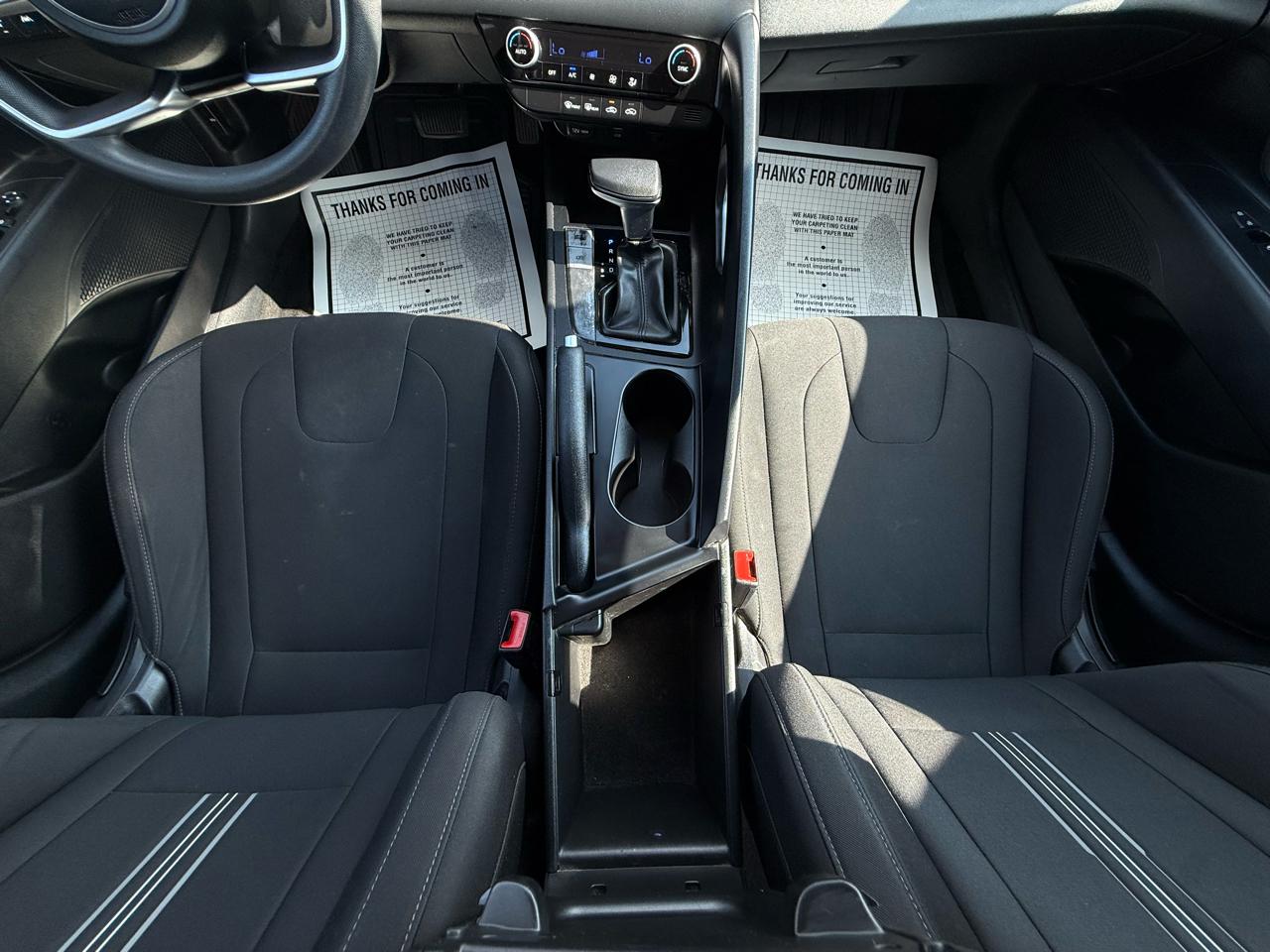 Hyundai Elantra SEL IVT 2021
