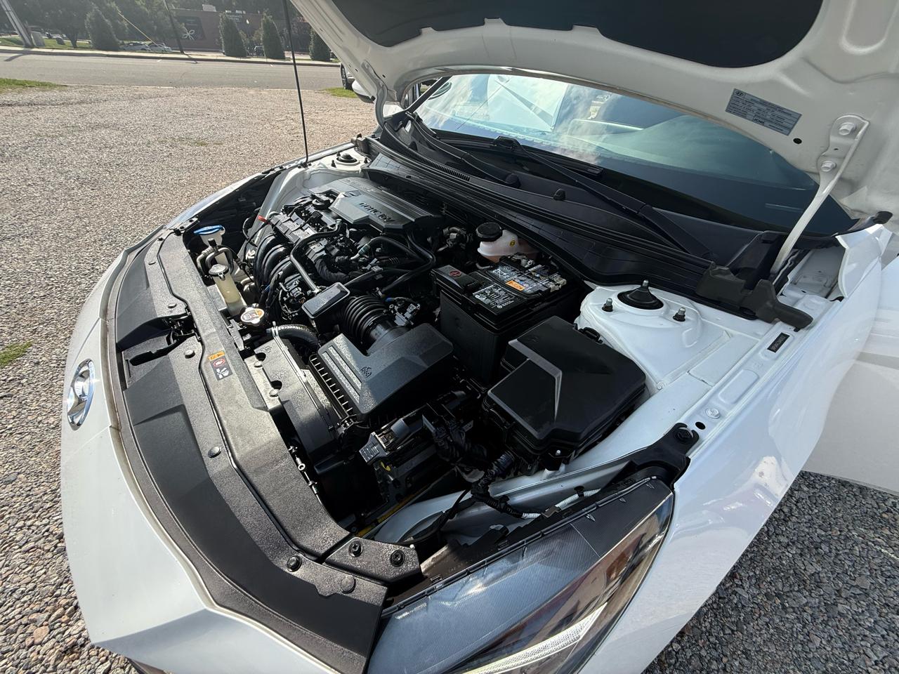 Hyundai Elantra SEL IVT 2021