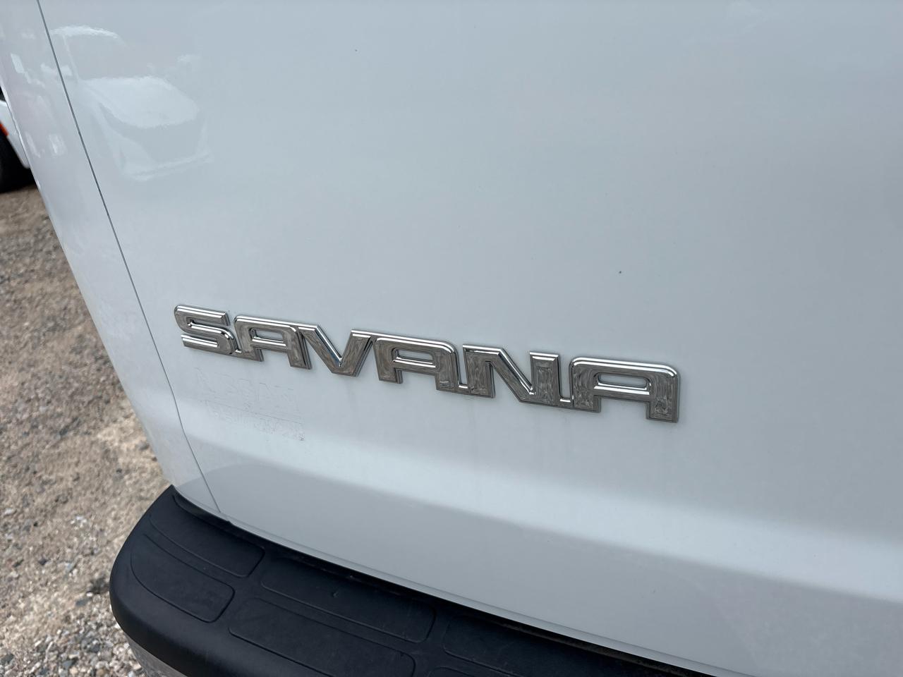 GMC Savana Cargo Van RWD 2500 135" 2024