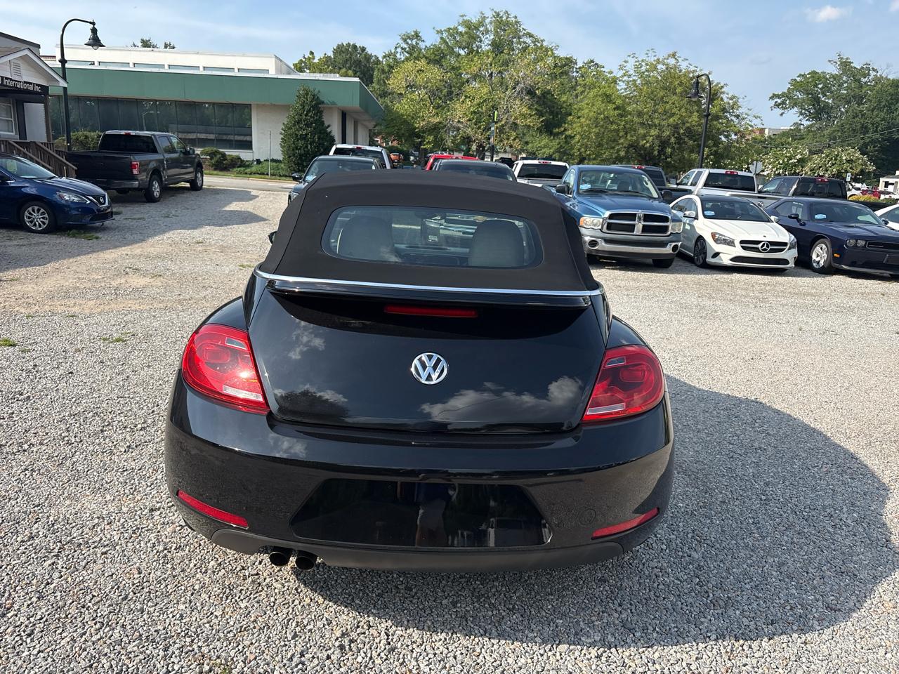 Volkswagen Beetle Convertible 2dr Auto 2.5L PZEV 2013