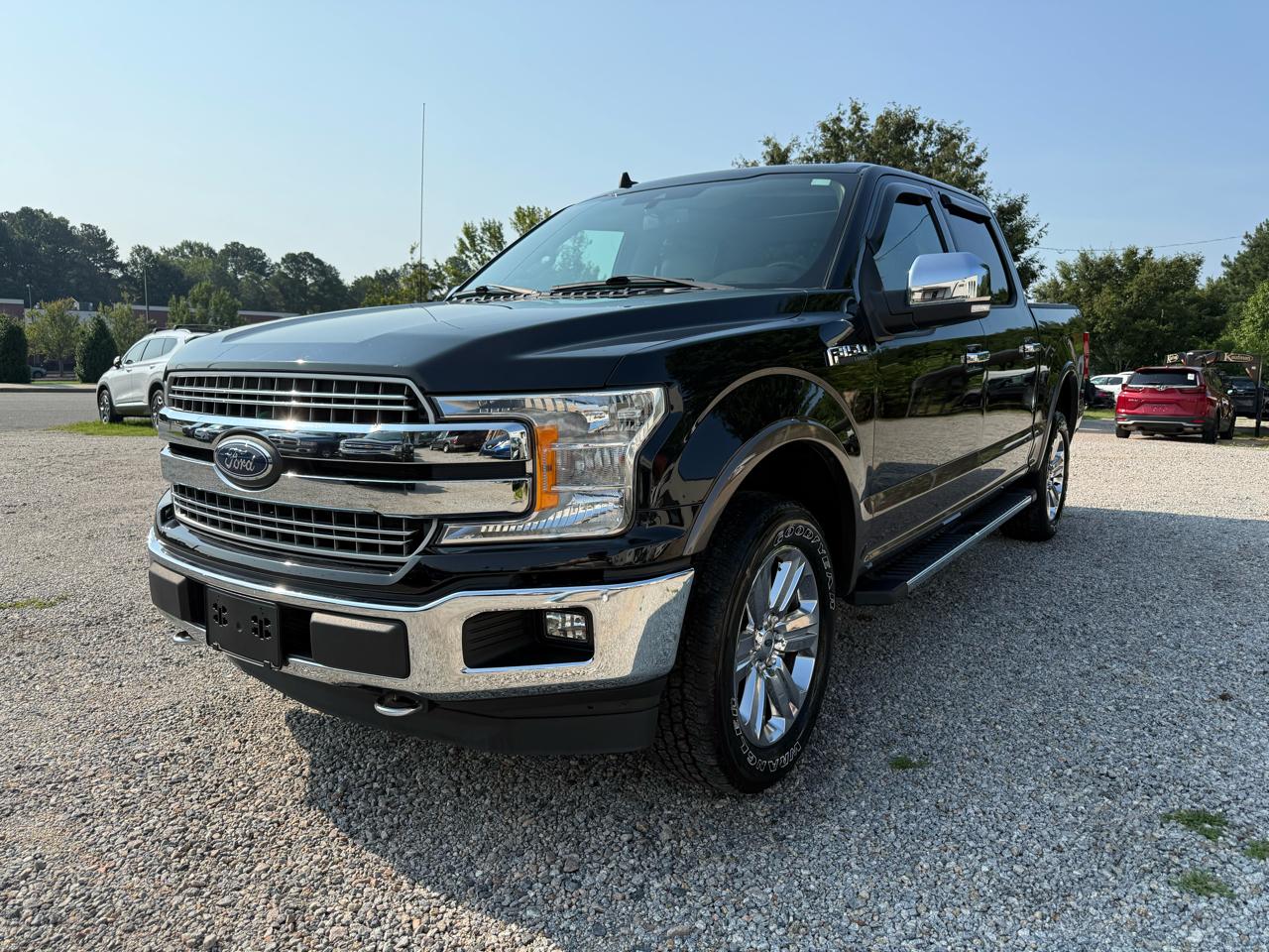 Ford F-150 4WD SuperCrew 145" Lariat 2020