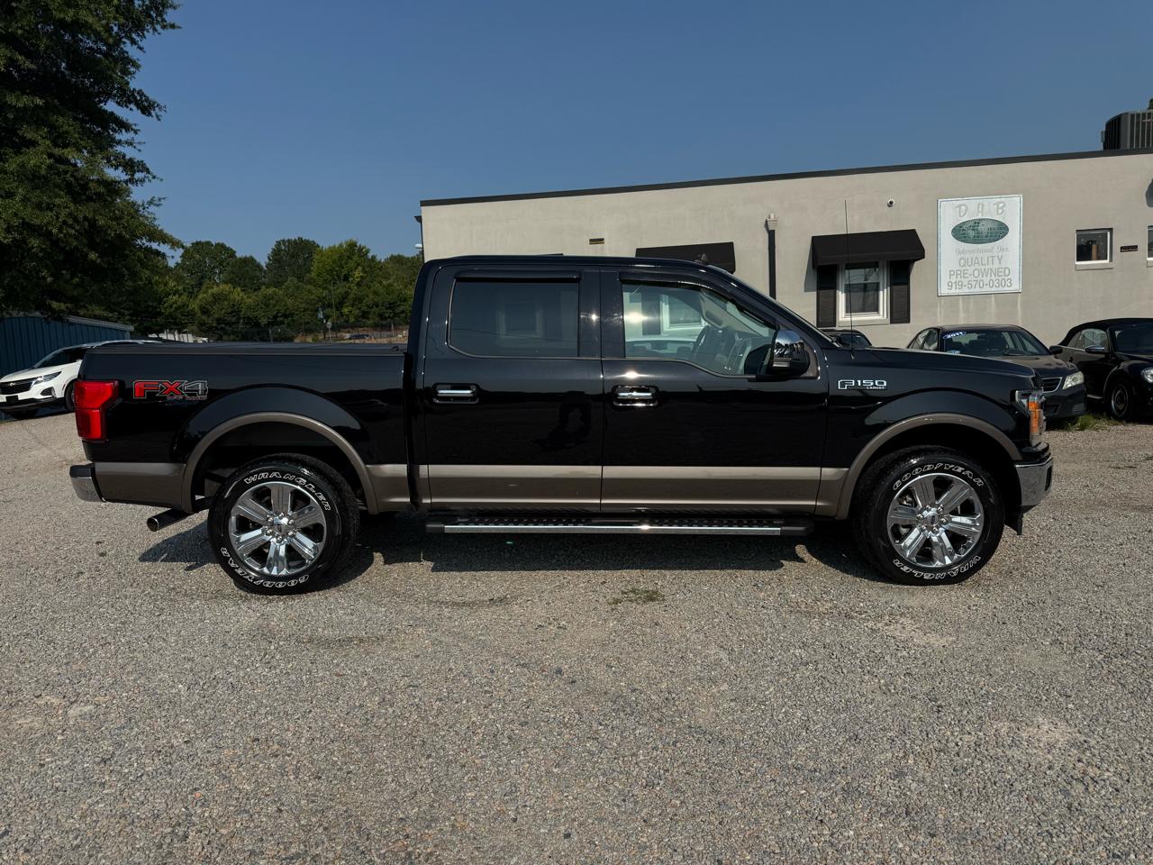 Ford F-150 4WD SuperCrew 145" Lariat 2020