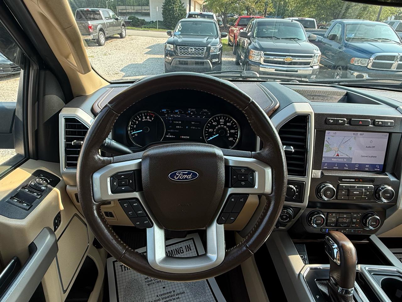 Ford F-150 4WD SuperCrew 145" Lariat 2020