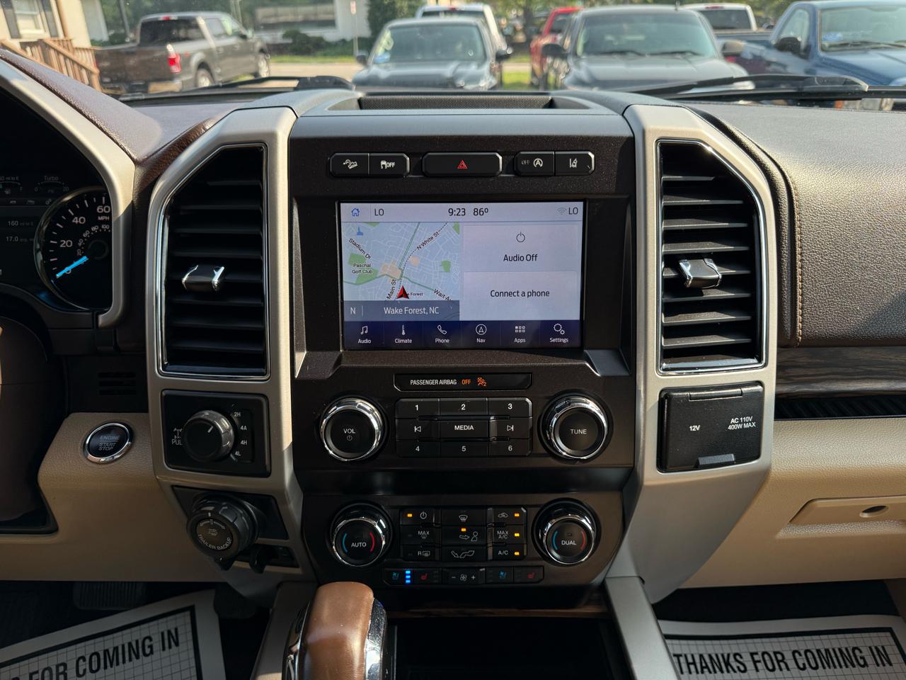 Ford F-150 4WD SuperCrew 145" Lariat 2020