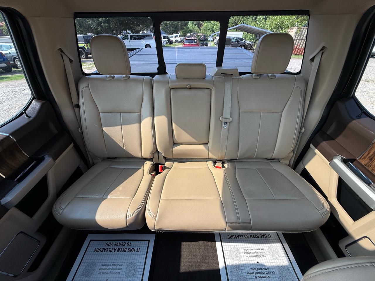 Ford F-150 4WD SuperCrew 145" Lariat 2020