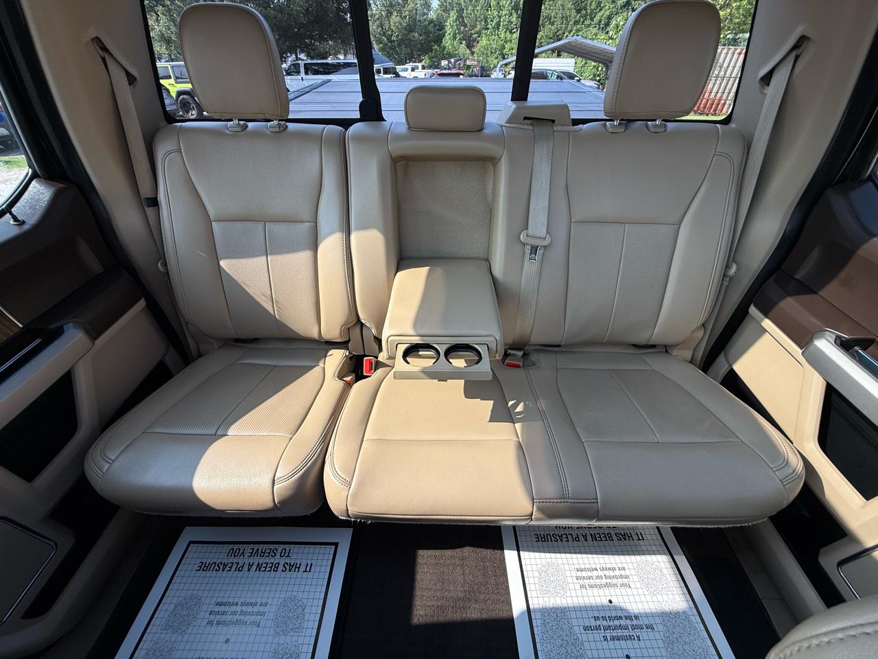 Ford F-150 4WD SuperCrew 145" Lariat 2020