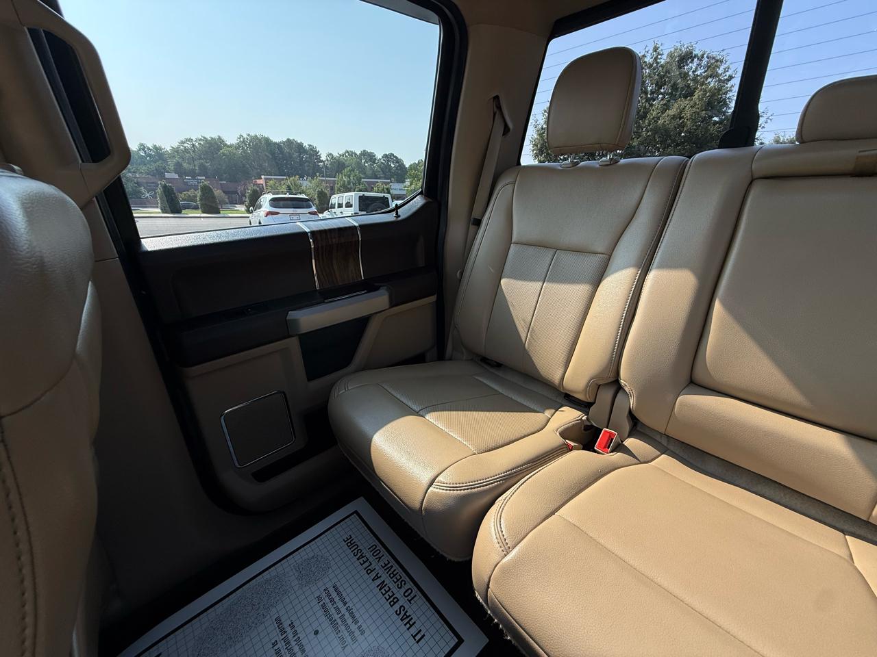 Ford F-150 4WD SuperCrew 145" Lariat 2020