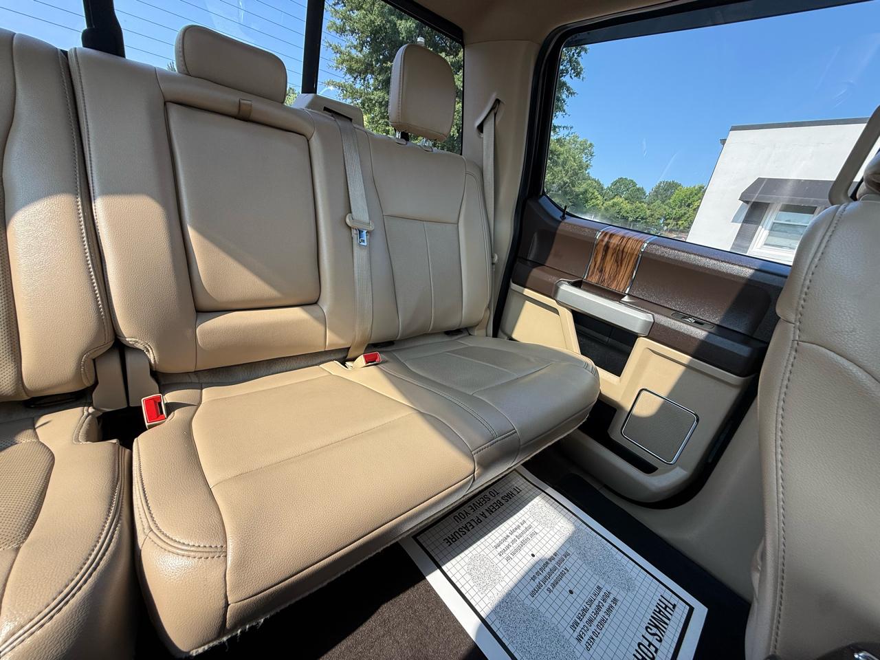 Ford F-150 4WD SuperCrew 145" Lariat 2020