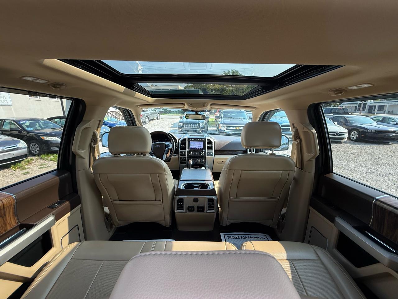Ford F-150 4WD SuperCrew 145" Lariat 2020