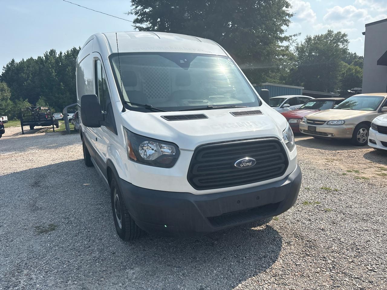 Ford Transit Van T-250 148" Med Rf 9000 GVWR Sliding RH Dr 2019