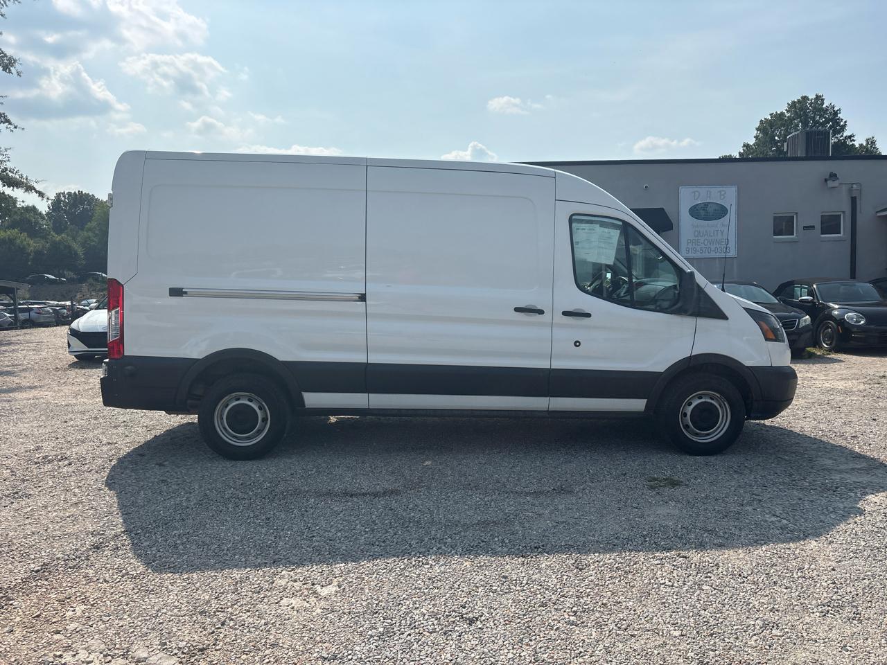 Ford Transit Van T-250 148" Med Rf 9000 GVWR Sliding RH Dr 2019
