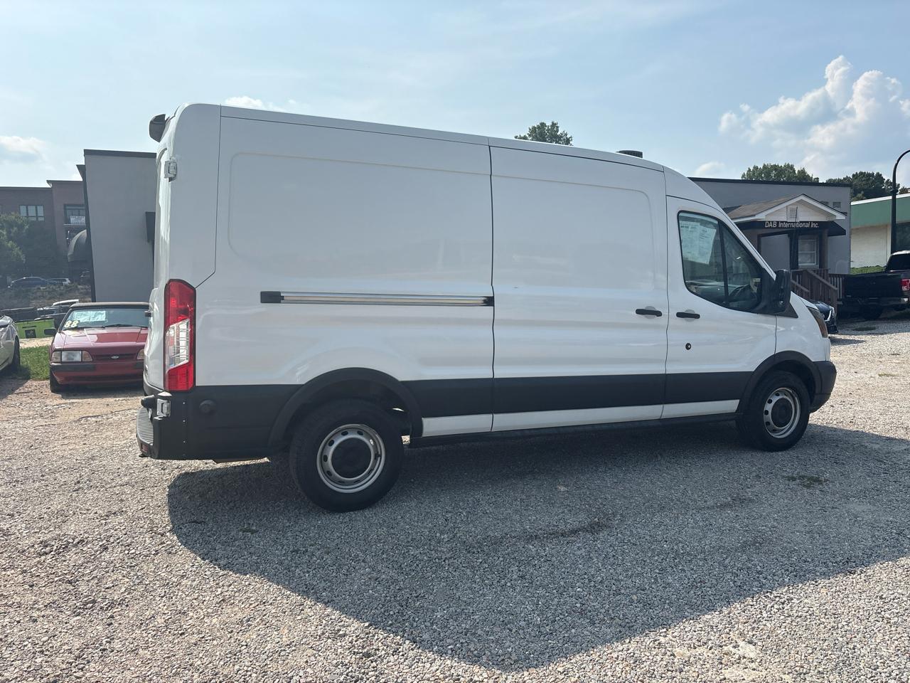 Ford Transit Van T-250 148" Med Rf 9000 GVWR Sliding RH Dr 2019