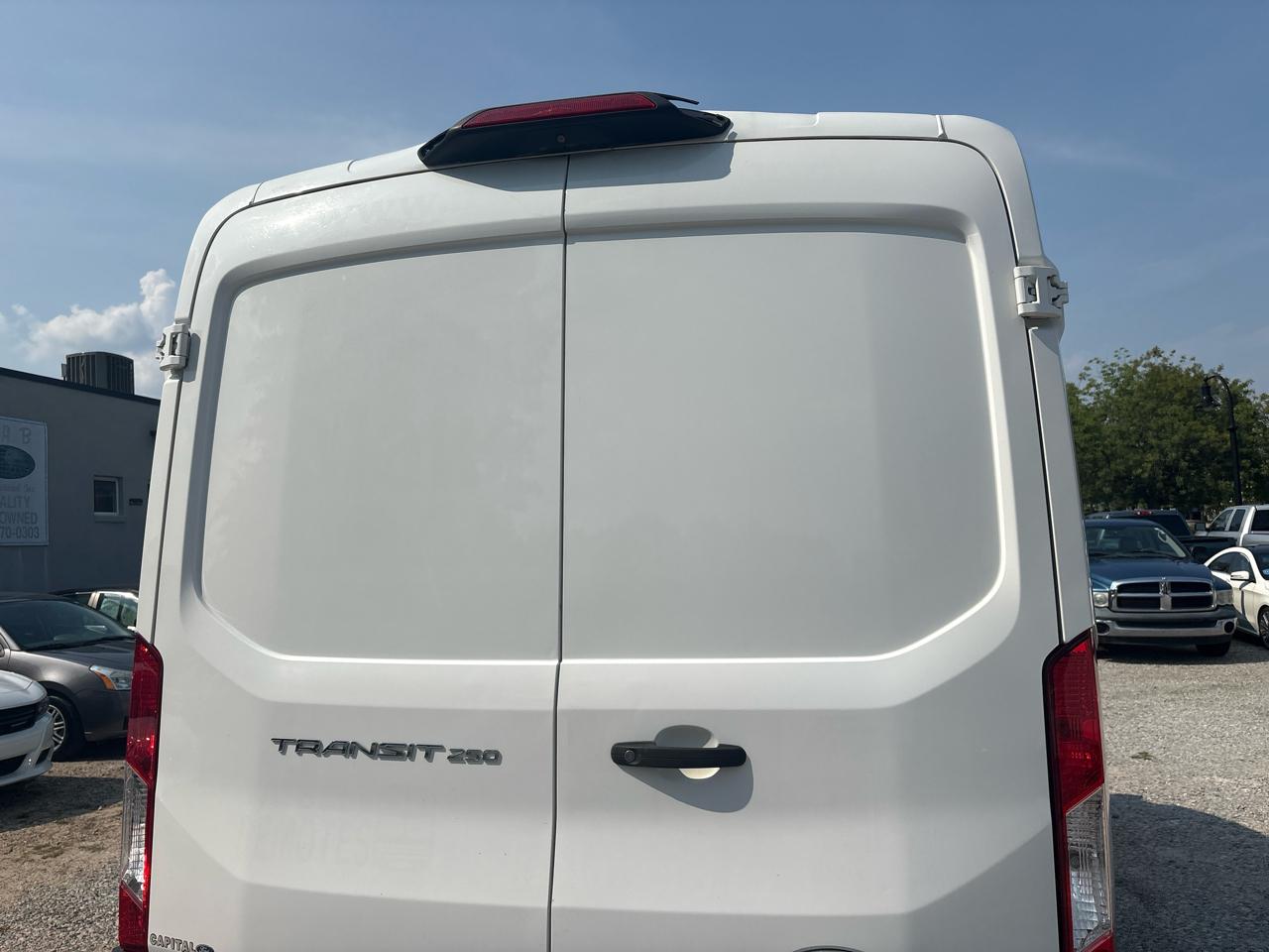 Ford Transit Van T-250 148" Med Rf 9000 GVWR Sliding RH Dr 2019