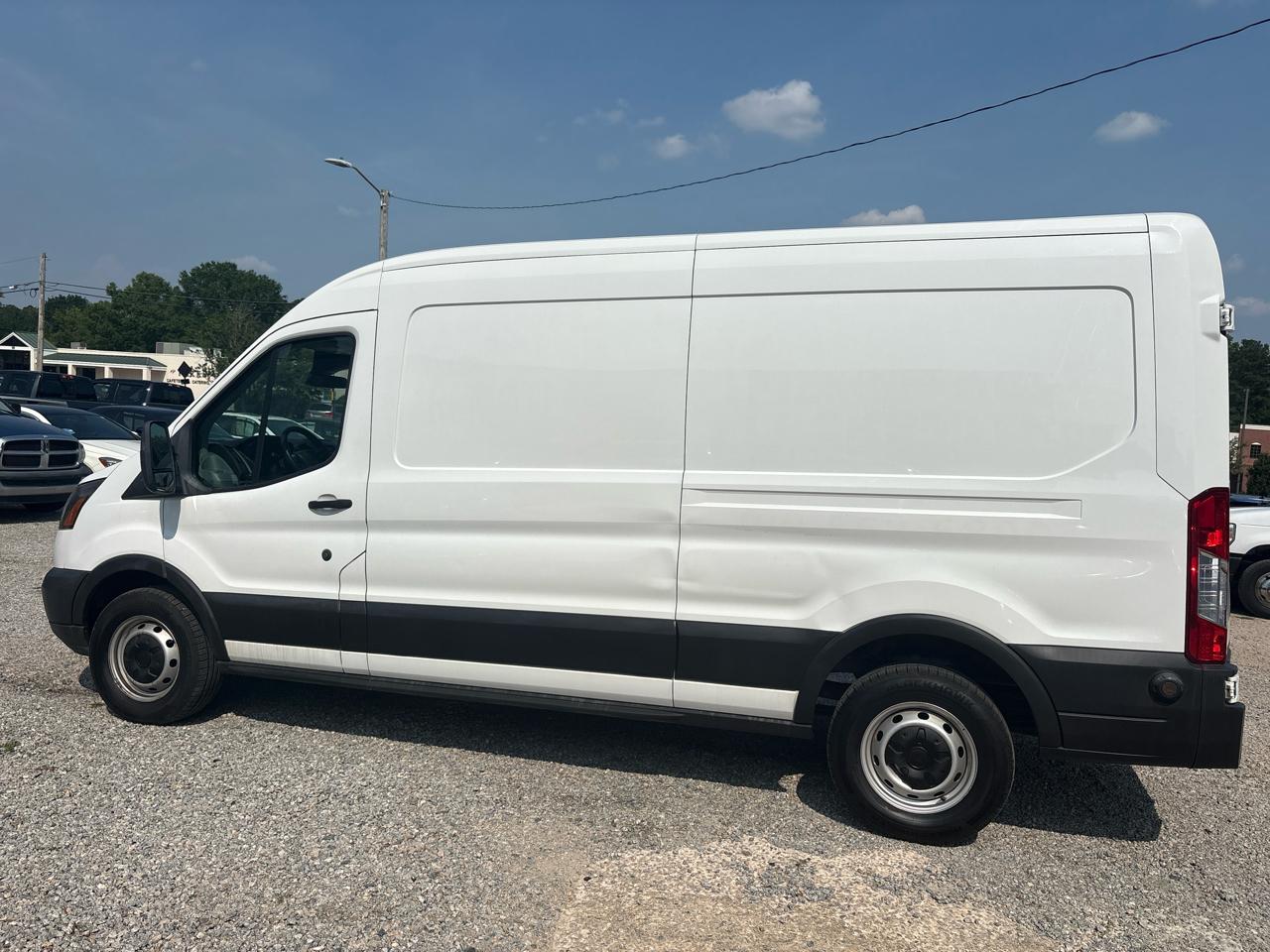 Ford Transit Van T-250 148" Med Rf 9000 GVWR Sliding RH Dr 2019