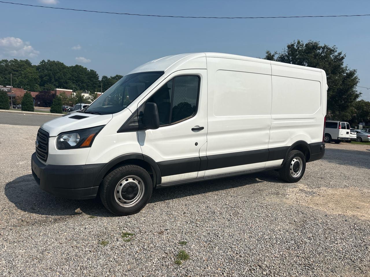 Ford Transit Van T-250 148" Med Rf 9000 GVWR Sliding RH Dr 2019