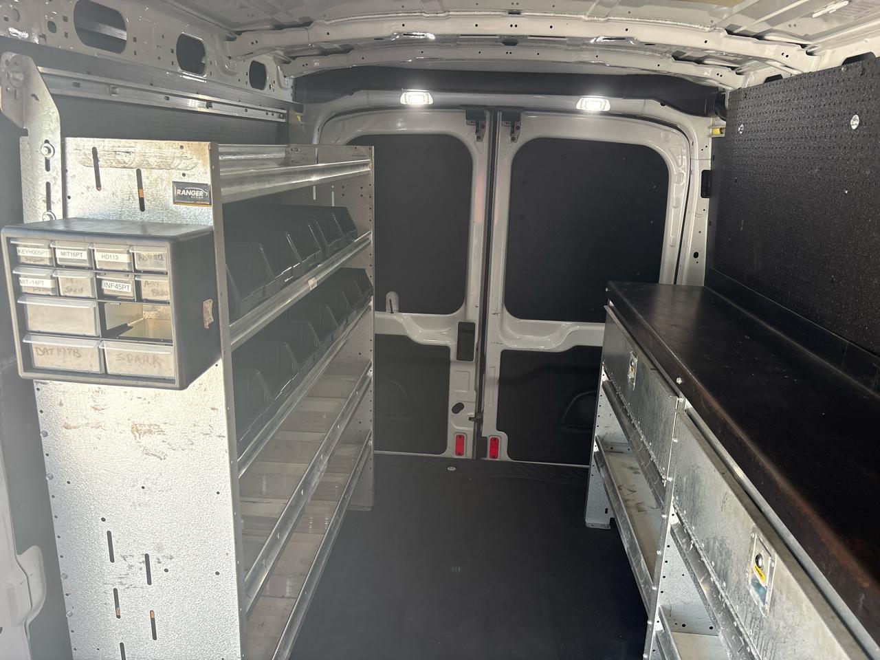 Ford Transit Van T-250 148" Med Rf 9000 GVWR Sliding RH Dr 2019