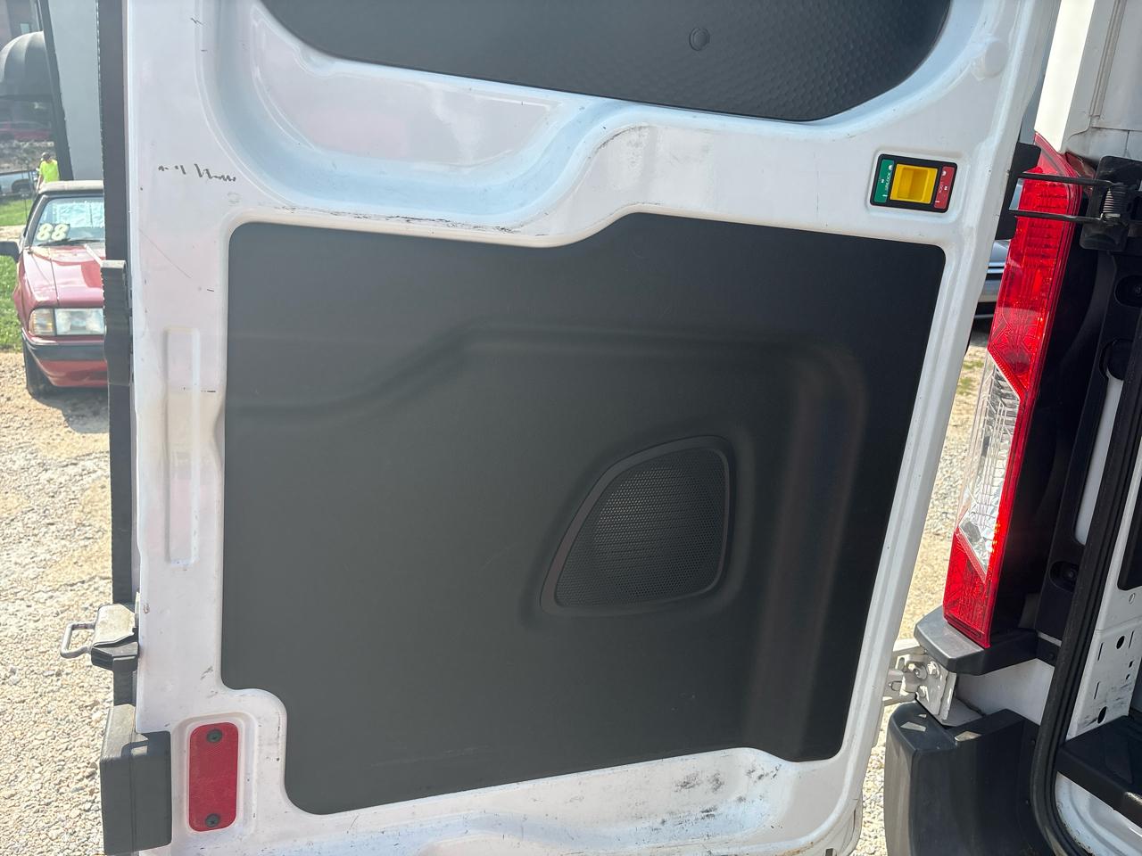 Ford Transit Van T-250 148" Med Rf 9000 GVWR Sliding RH Dr 2019