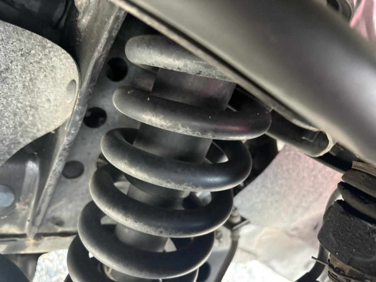 Toyota Tacoma 2WD Double Cab V6 AT SR5 (Natl) 2017