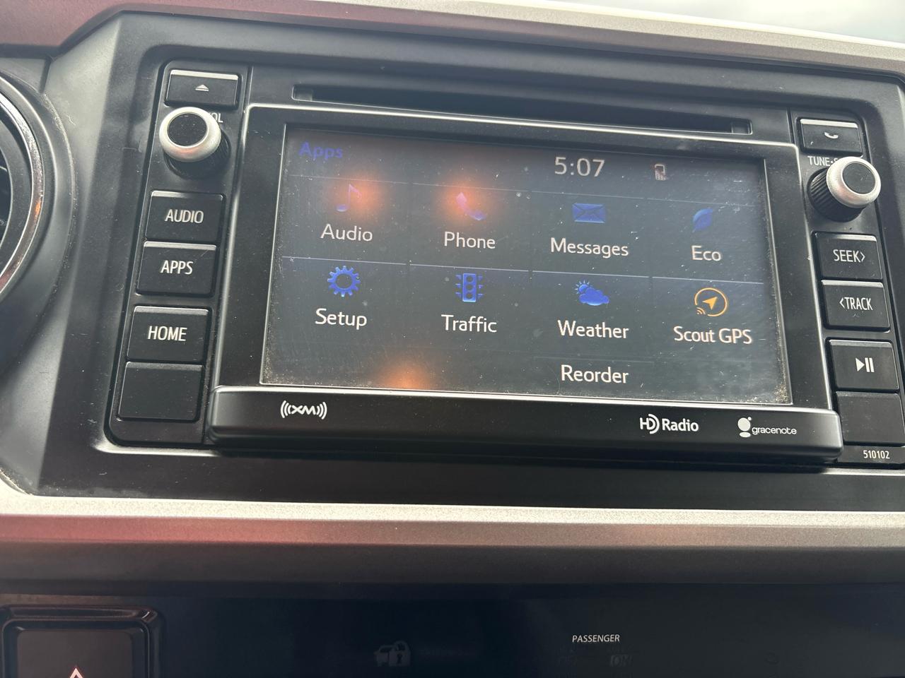 Toyota Tacoma 2WD Double Cab V6 AT SR5 (Natl) 2017
