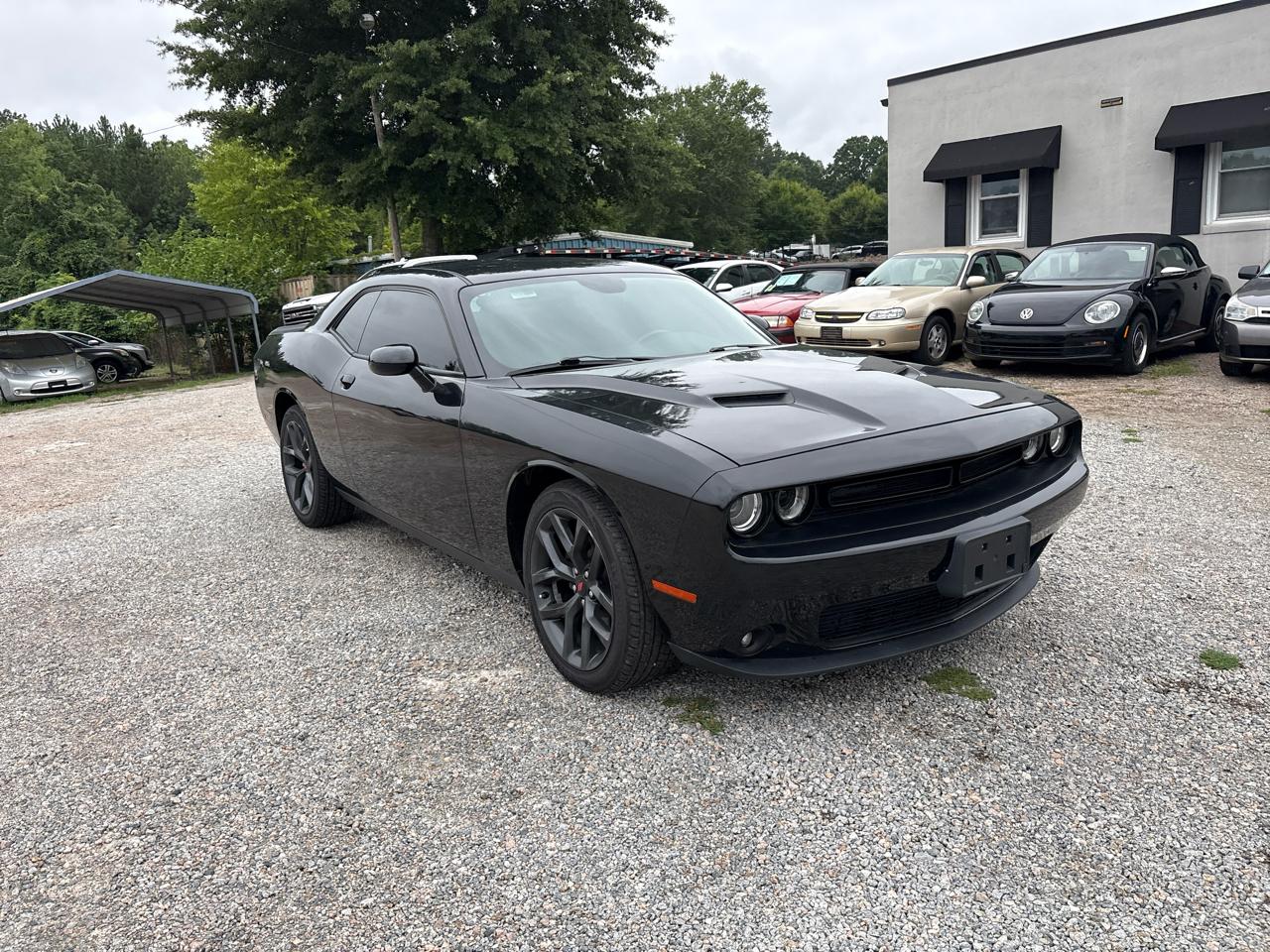 Dodge Challenger SXT RWD 2019