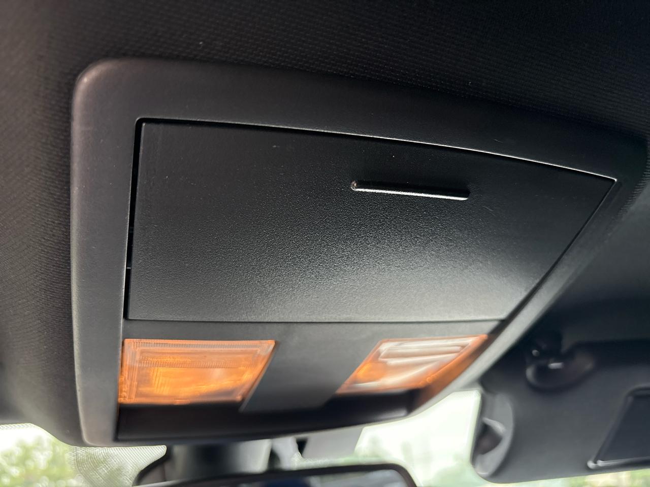 Dodge Challenger SXT RWD 2019