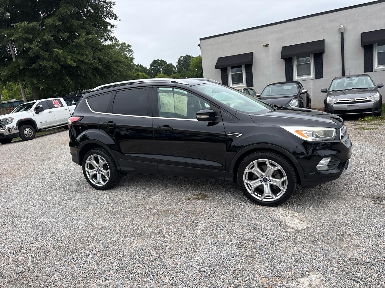 Ford Escape Titanium FWD 2017