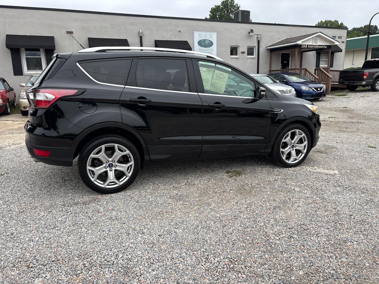Ford Escape Titanium FWD 2017